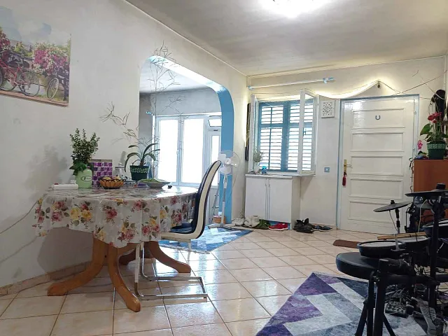 An apartment with own land in Mojdez